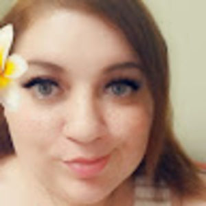 Meet your Posher, Lori amanda